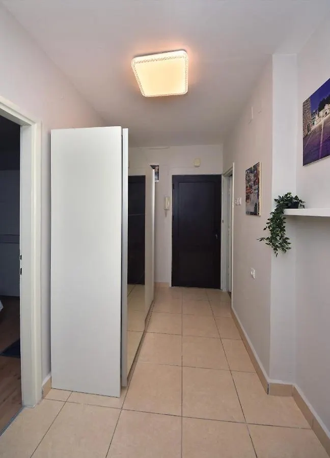 Two Bedroom Apartment Marinero Zadar Chorwacja