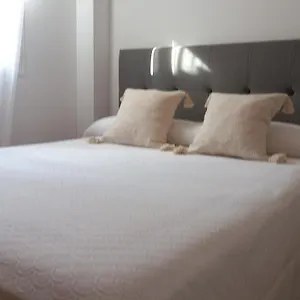 Habitación Confortable, 10 Minut. En Coche De Sevilla. Wifi Bormujos