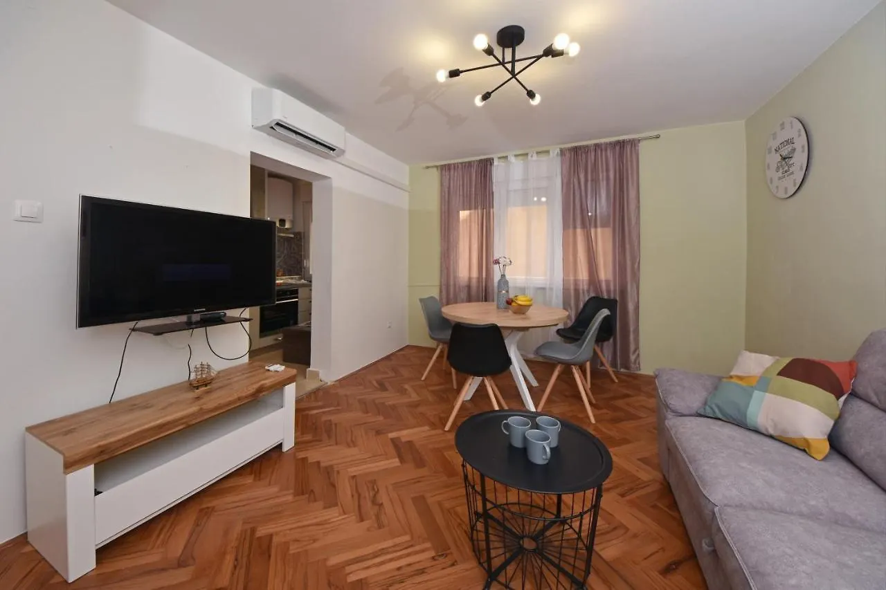 Two Bedroom Apartment Marinero Zadar